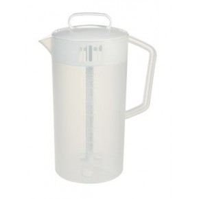 Rubbermaid - 2.25 QT Covered Pitcher